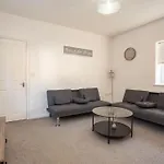 Watford Central Serviced Apartments 2